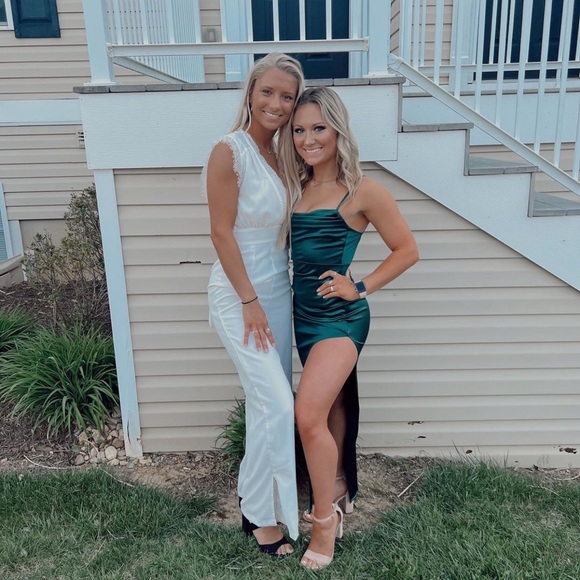 Meet your Posher, Riley - Picture 1 of 1